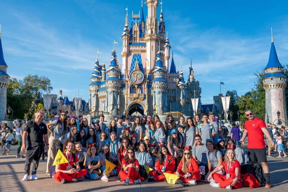 Novo espetáculo de fogos, shows e brinquedos: as atrações do aniversário de  50 anos da Disney em Orlando!